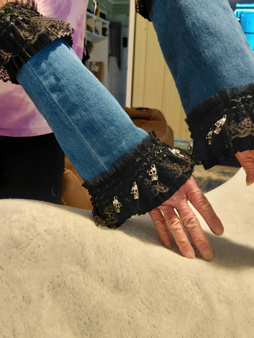 SKULL Black Lace-Trim Denim Arm Warmers - Women's Accessories